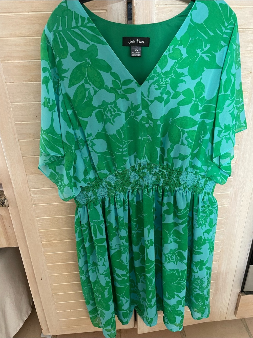 Jessica Howard Green Floral chiffon knee length Dress